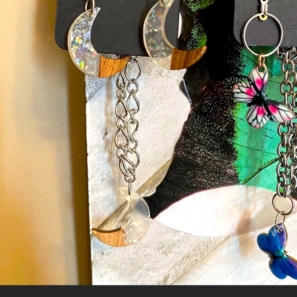 Hand made necklace and earrings set